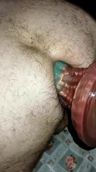 Mesin kongkek dengan dildo besar Mandrake xl sinnovator sisipan penuh