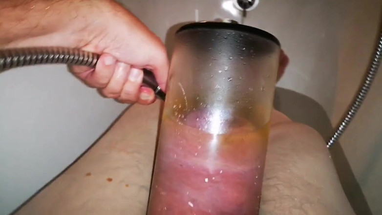 Monster_Meat_: Minha 3ª perna - cockzilla wellness - hora do banho