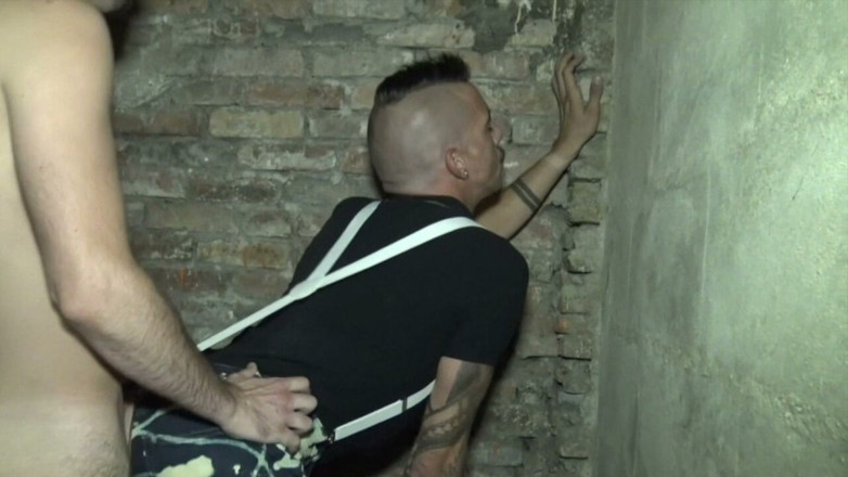 Straight boys but needing sex: สาวร่านฝรั่งเศสโดนเย็ดแบบไม่ใส่ถุงโดย Badboy