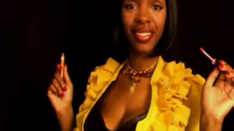 The Goddess Simone: Flirtatious uctívání rtů