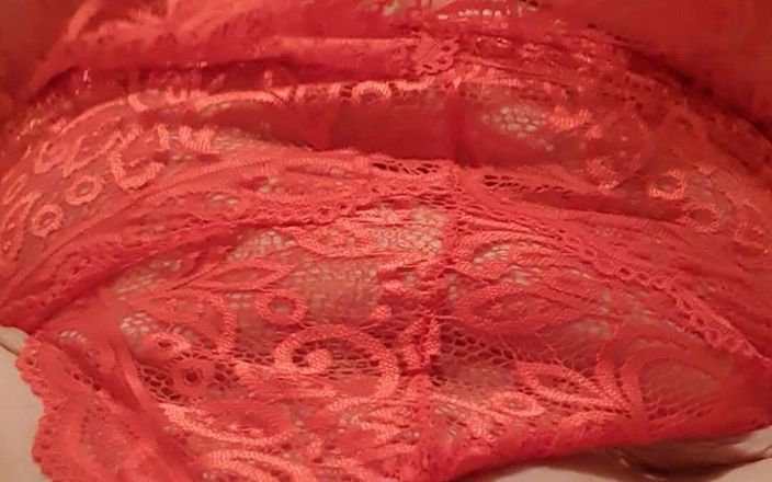 Mandy Foxxx: Znuděná žena v domácnosti stříká sama na Valentýna se svým novým...