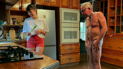 Mistress April: Dominatrix Mistress April - Niewolnicza Niania - Część 1