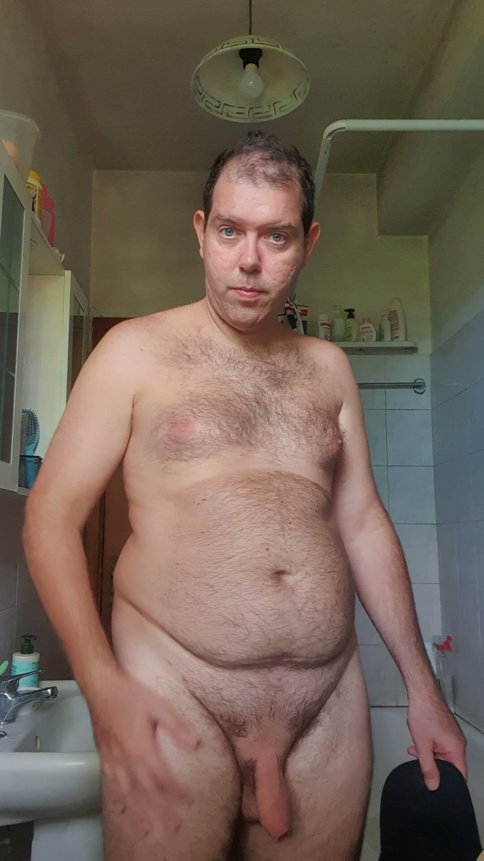 Mirko2589: Bugil di kamar mandi sama topi