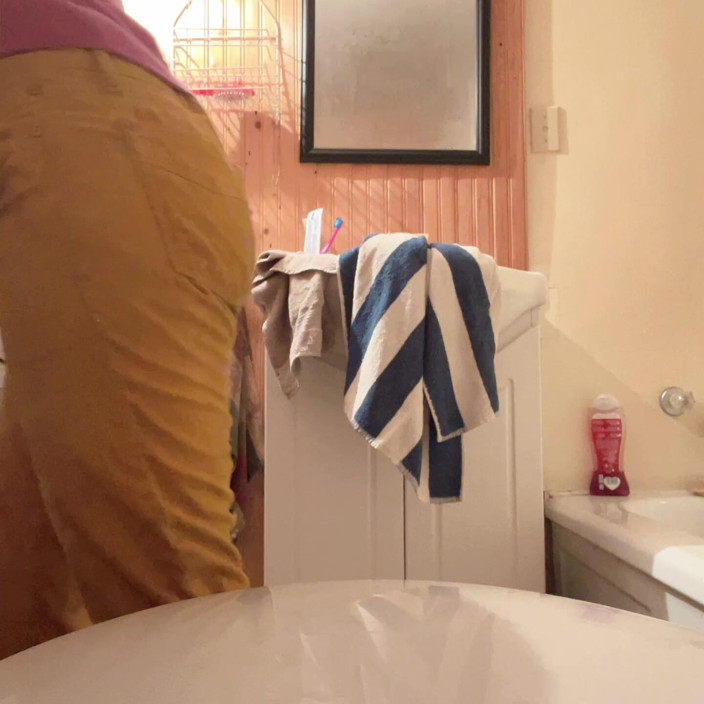 sweethanajapanese: Wet Mess Pussy in Shower Time