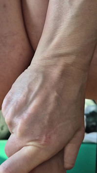 Crazy Ride on the Mechanical Dildo