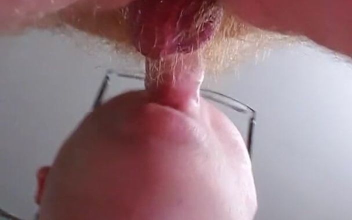 brummieboi89: Video - stiefsohn lutscht papis schwanz