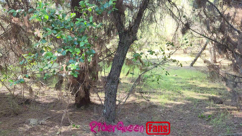 Riderqueen BBW Step Mom Latina Ebony: Riderqueen sam, na zewnątrz, filmy dla fanów