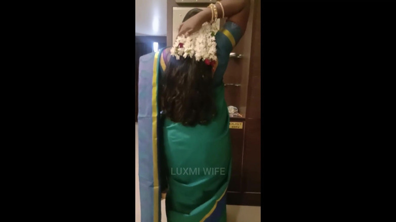 Luxmi Wife: Usar sari para follar amigo de oficina - detrás de la...