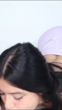 น้องสาวเลี้ยงตัวเล็กกับควยใหญ่ของนาย
