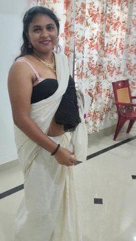 Vaishnavy in Saree