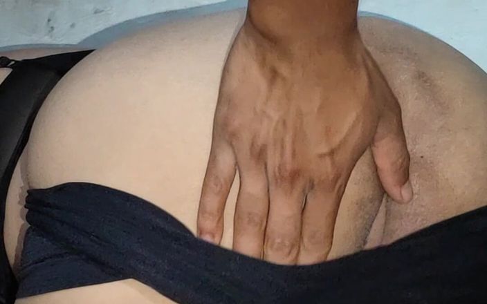 Marys: Soy hermanastro indio real de 18 años tamil virgen, sexo casero...