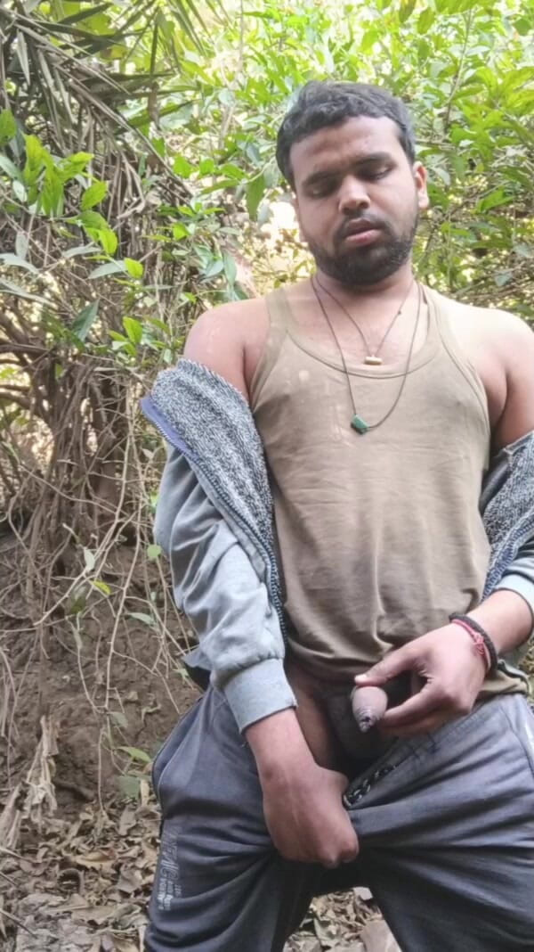 IsmaatDeva: Horny Forest Peeing