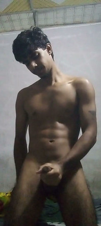 내 음경을 세게 밀어 우유가 뿜어져 나올 때까지
