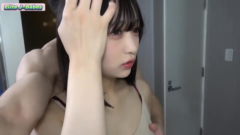 Cheaters Japan: 圣诞节来得早，是一个圣夜中出派对。温暖而狂野，用甜美的热量填满她的深处！第一