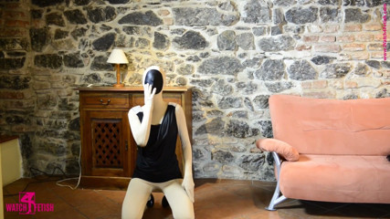 ZentaiDolls: Sarah menemui cintanya untuk zentai