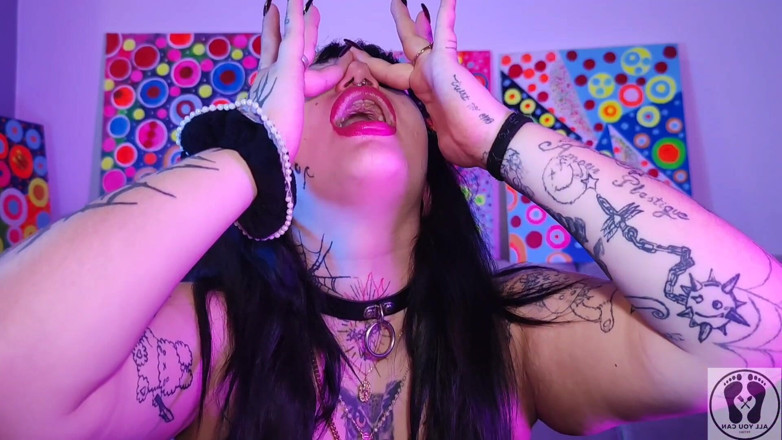 All You Can Fetish: Nose Fetish Deedeelove Gothic Beauty Girl