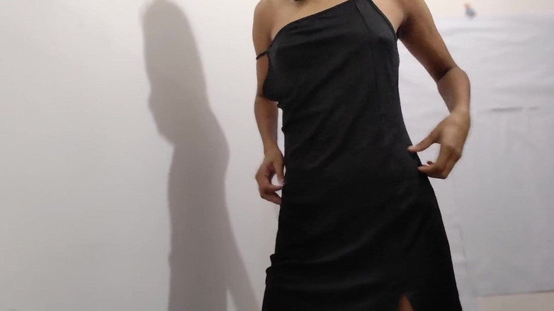 desigirl93: Cewek sange ini fingering memeknya sampai orgasme berkali-kali sambil disepong...