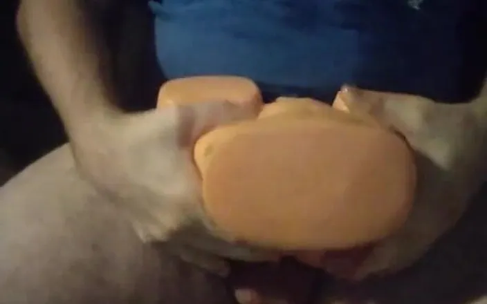 Au79: Masturbating with the Fake Pussy Toy