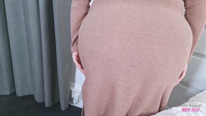 BBW_Wife: उसकी तंग पोशाक में आंटी के बड़े स्तन (घर का बना पत्नी milf(चोदने लायक मम्मी) मोटी गांड वाली खूबसूरत विशालकाय महिला परिपक्व शौकिया