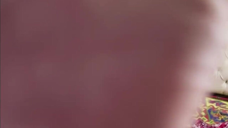 YourDickSucker: Mijn verlegen vriendin zei dat ik haar hard moest neuken