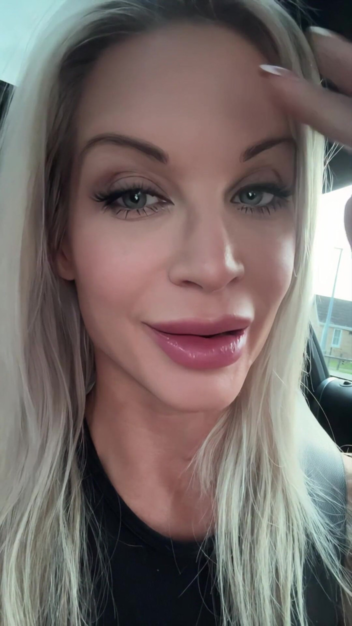 Miss Sally: Bald veröffentlicht