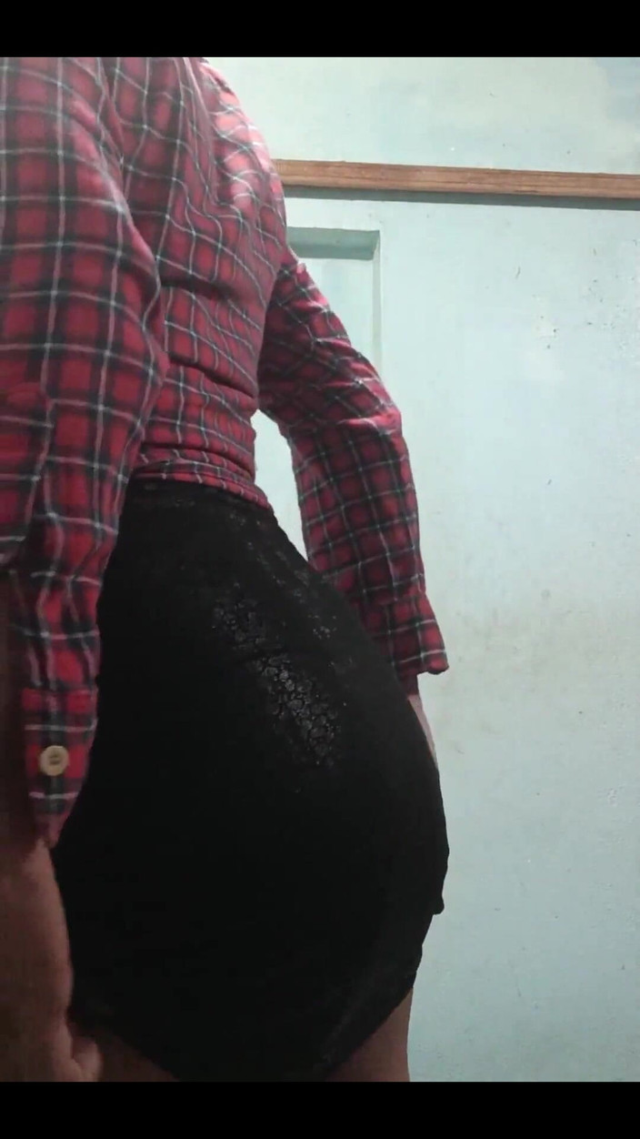 Thipansex: Codzienny trening Sissy