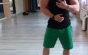 Michael Ragnar: Gym Clip Bodybuilder and Personal Trainer