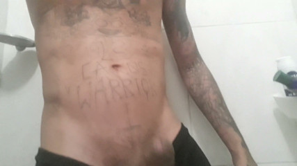 Maurice Crowbar: Loco goth boy