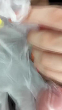 The Rubber Gloves Heaven, kastam