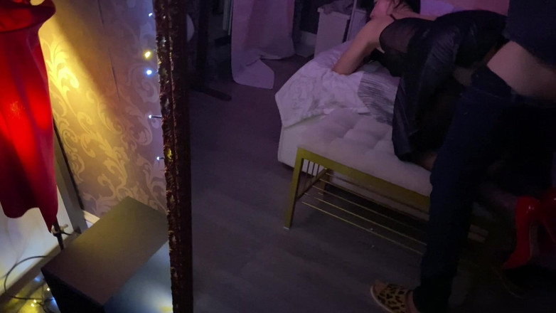 Slowly Tease: #21 (penuh) nymphomaniac gila pakai stoking bermain dengan kontol dengan mulutnya