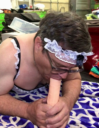 Dozen summer 3: Tam hizmetli hizmetçi!!