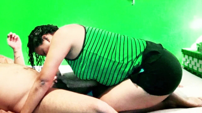 BigassMILF40: Schöne indische tante, liebhaberin von dickem arsch lutscht und reitet...