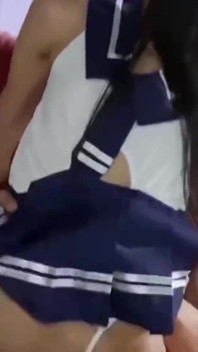 Cewek langsing mirip idola ngungkap sisi lain dari adegan mesra-mesraan eksklusif yang tertangkap kamera ke-2