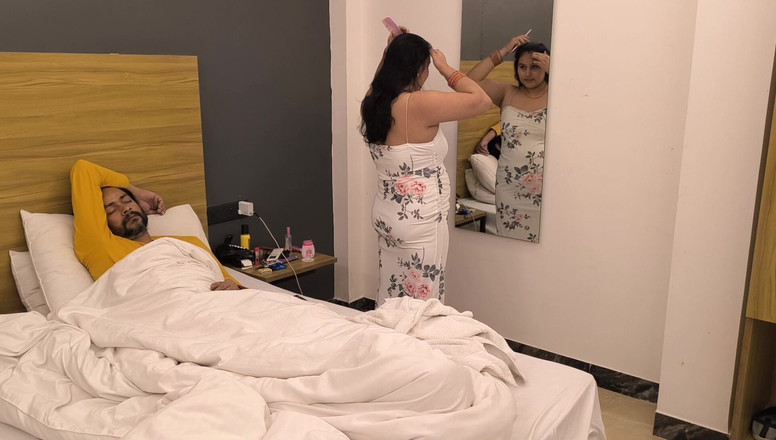 pujaprem: Puja, fille desi, prend une douche matinale