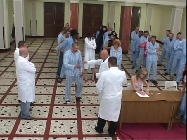 Black Sinner: Orgia quente e bagunçada com grandes paus pretos e garanhões...