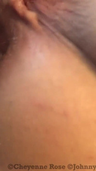 Tatuada Cheyenne Bbg fodida e leva 2 enormes tratamentos faciais