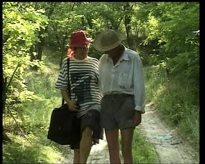Deutsche Frauen: Watch This German Granny Get Fucked in Outdoor Session
