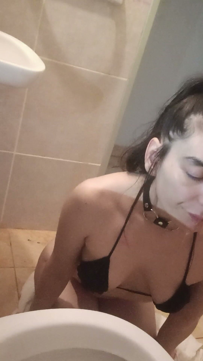 Luli and Indio: Luli Being a Human Toilet Piss and Extreme Deepthroat