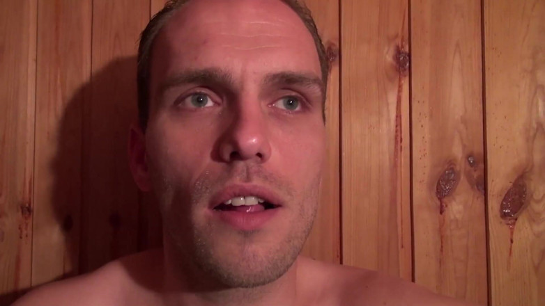 Melody Pleasure: Schiavo Cheffie Shot viene punito da Melody Pleasure