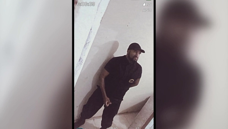 TheBlacKHunterr: Sécurité : se masturber au travail