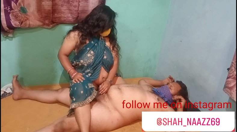 Gulaab: Ela me dá buceta apaixonada, fazemos a melhor memória