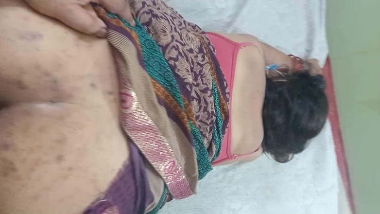 aliabegum: Une MILF indienne pulpeuse se fait détruire dans une baise...