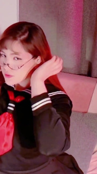 Pmv Play with My Feet the Red-haired Student Shows Them to You and Moves Them for You
