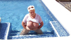 Uk Joolz: Camiseta mojada