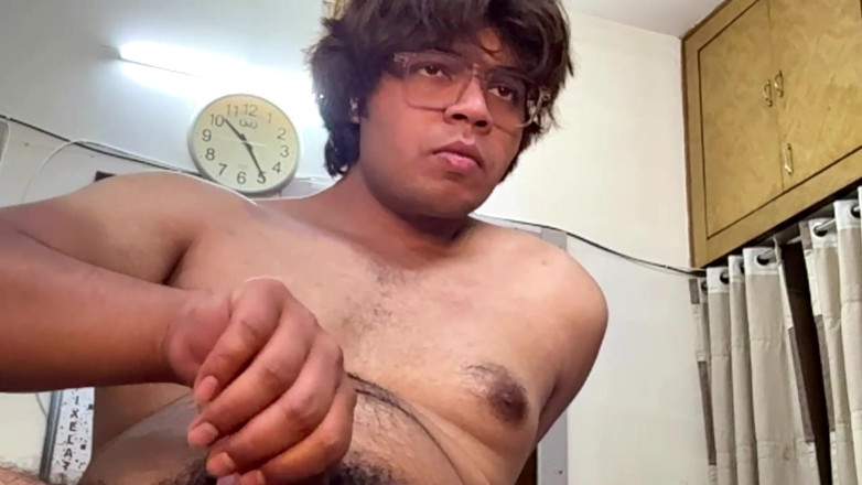Luxe Ryn: Daddy’s Indian Twink Bitch Is Ready to Be Fucked