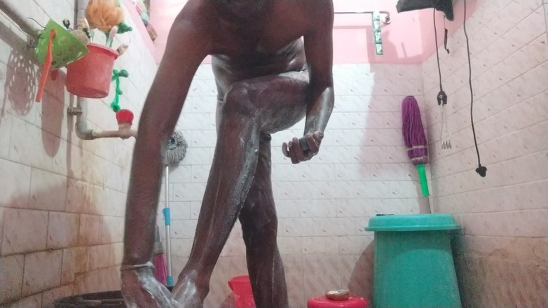Tamil 10 inches BBC: Tamil10inchesbbc Sexy Hot Bath Session
