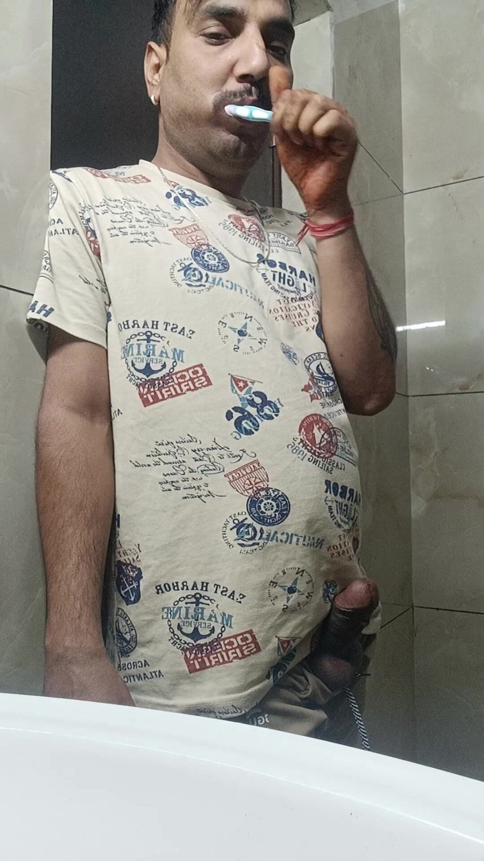Rajasthani-old-lover: Aksi hot lesbian tante seksi india yang lagi mandi bareng...