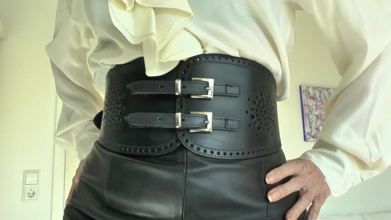 Lady Victoria Valente: Wide Tight Belts Part 76 Lady Victoria Valente