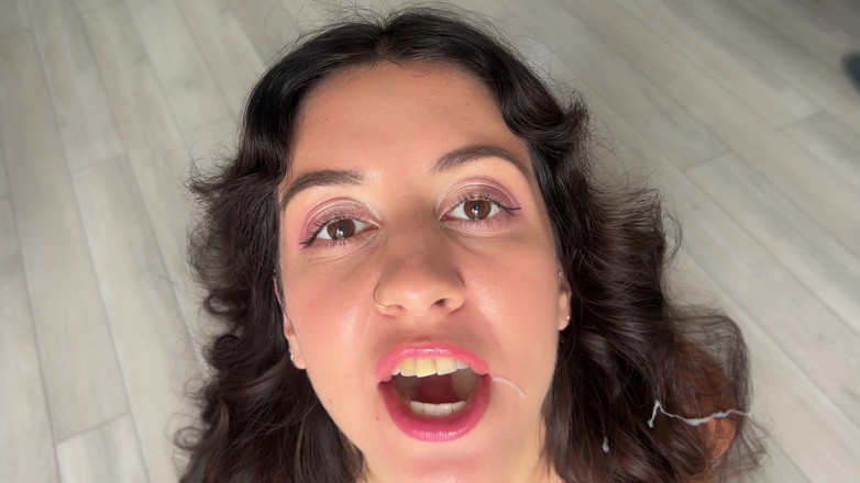 Katty West: Cum in Mouth and Play with Sperm