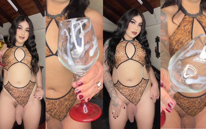 JessieRoss: 2 Cumshots and Piss in the Glass Cup, Can You...